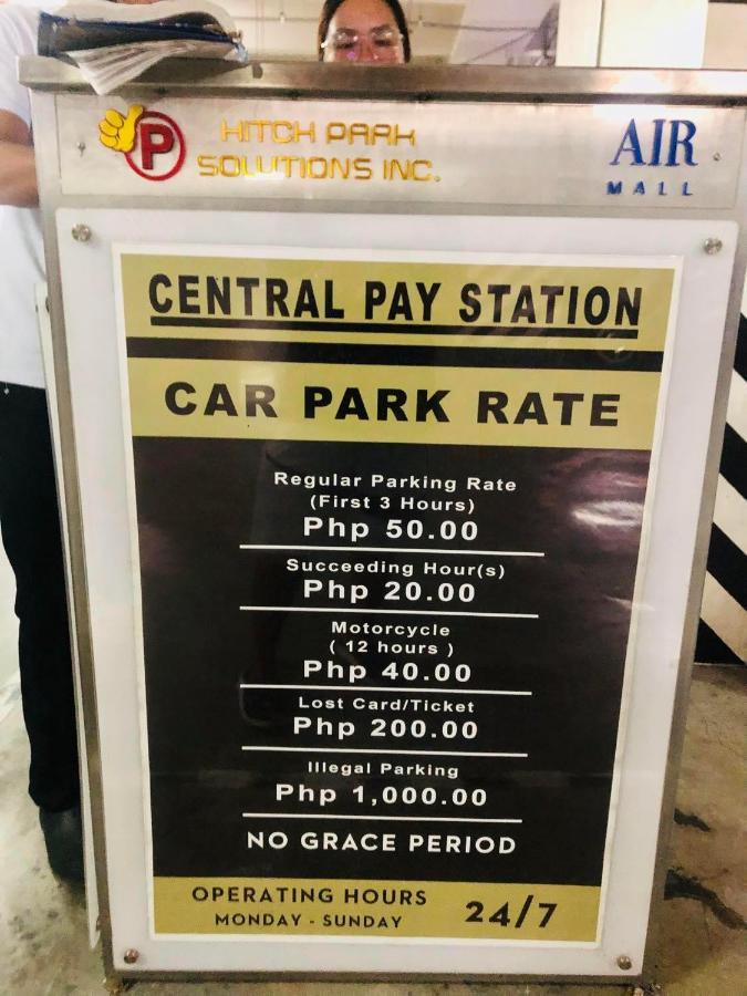 Air Residence 1Br With Balcony Free Netflix And Disney Plus Manila Exterior photo